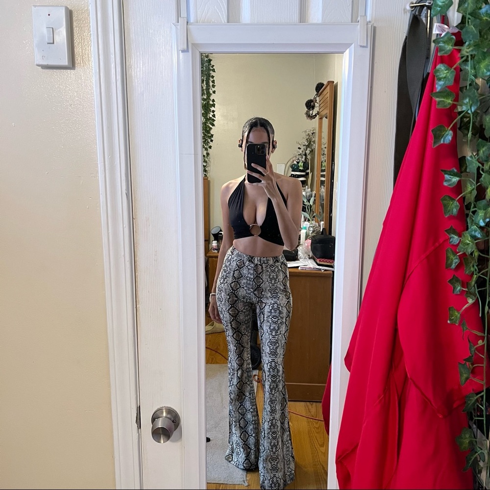 🖤Princess Polly snake print pants🖤